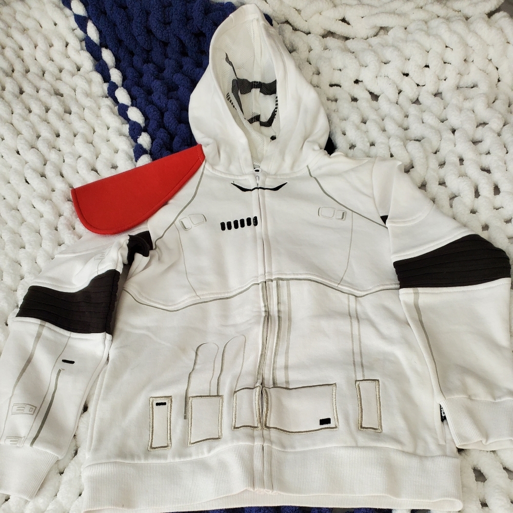 Star Wars Jacket size 7/8